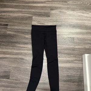 Lululemon black leggings